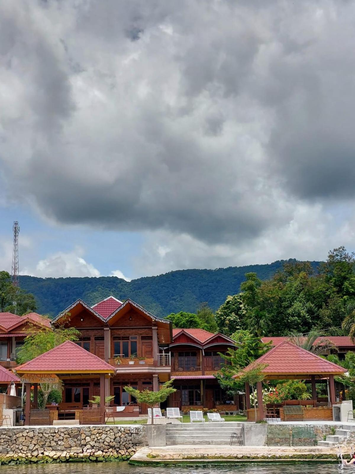 Gokhon Guest House Tuk Tuk Exterior foto