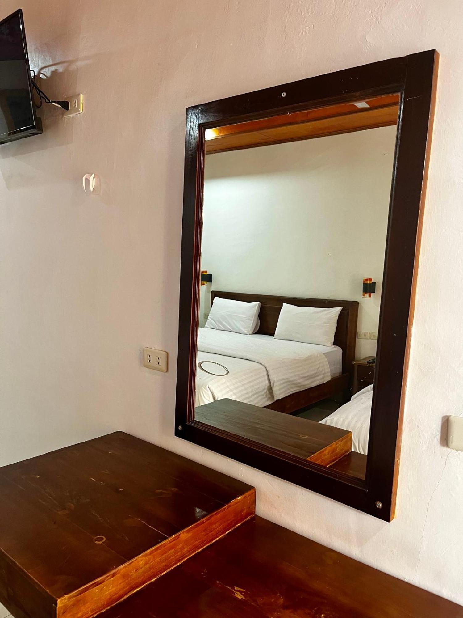 Gokhon Guest House Tuk Tuk Exterior foto